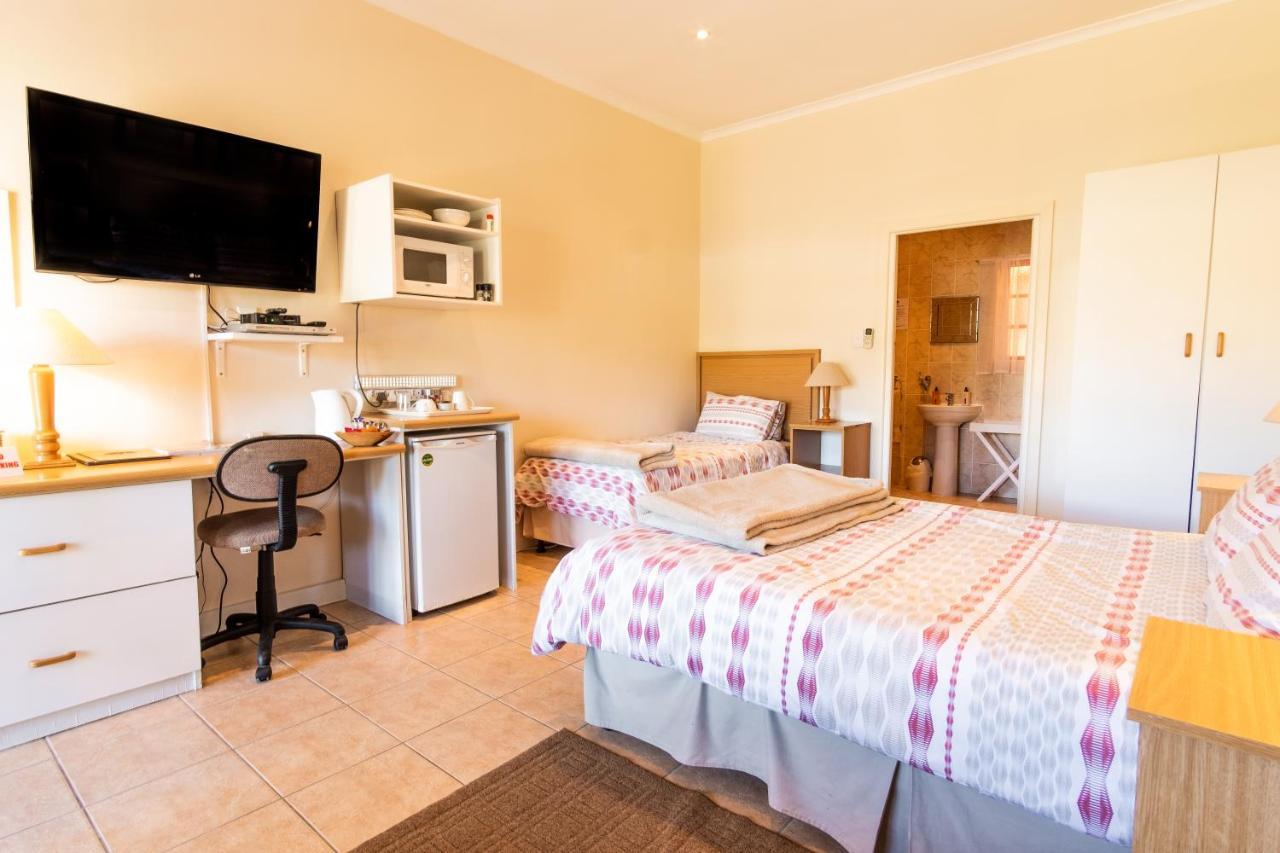 Treetops Guesthouse Port Elizabeth Buitenkant foto