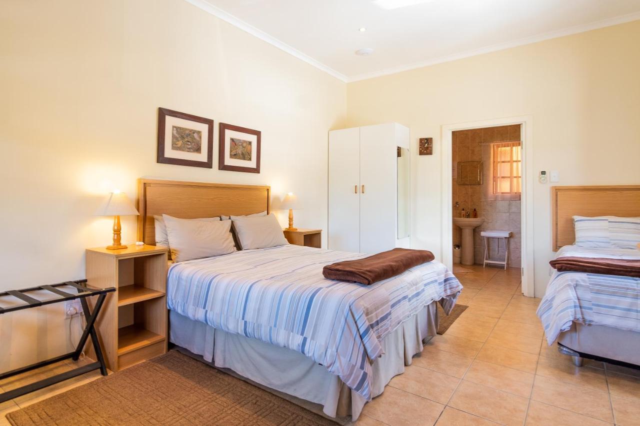 Treetops Guesthouse Port Elizabeth Buitenkant foto